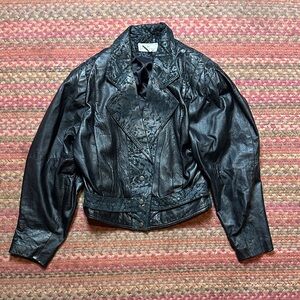 80s VTG BLACK LEATHER COLLARED JACKET MAGGIE LAWRENCE